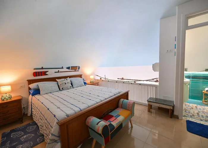 Beach House Ischia - Seafront & Aragonese Castle View -